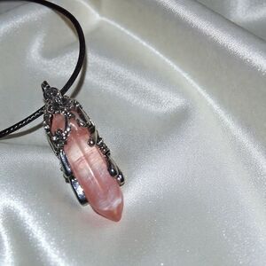 Elegant Pink Crystal Pendant Necklace